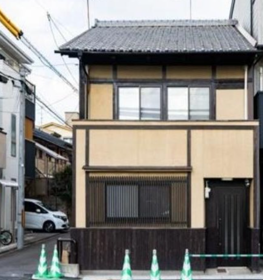 Nishinokyo Okuracho House on Corner Lot, Renovated in 2020, for Sale