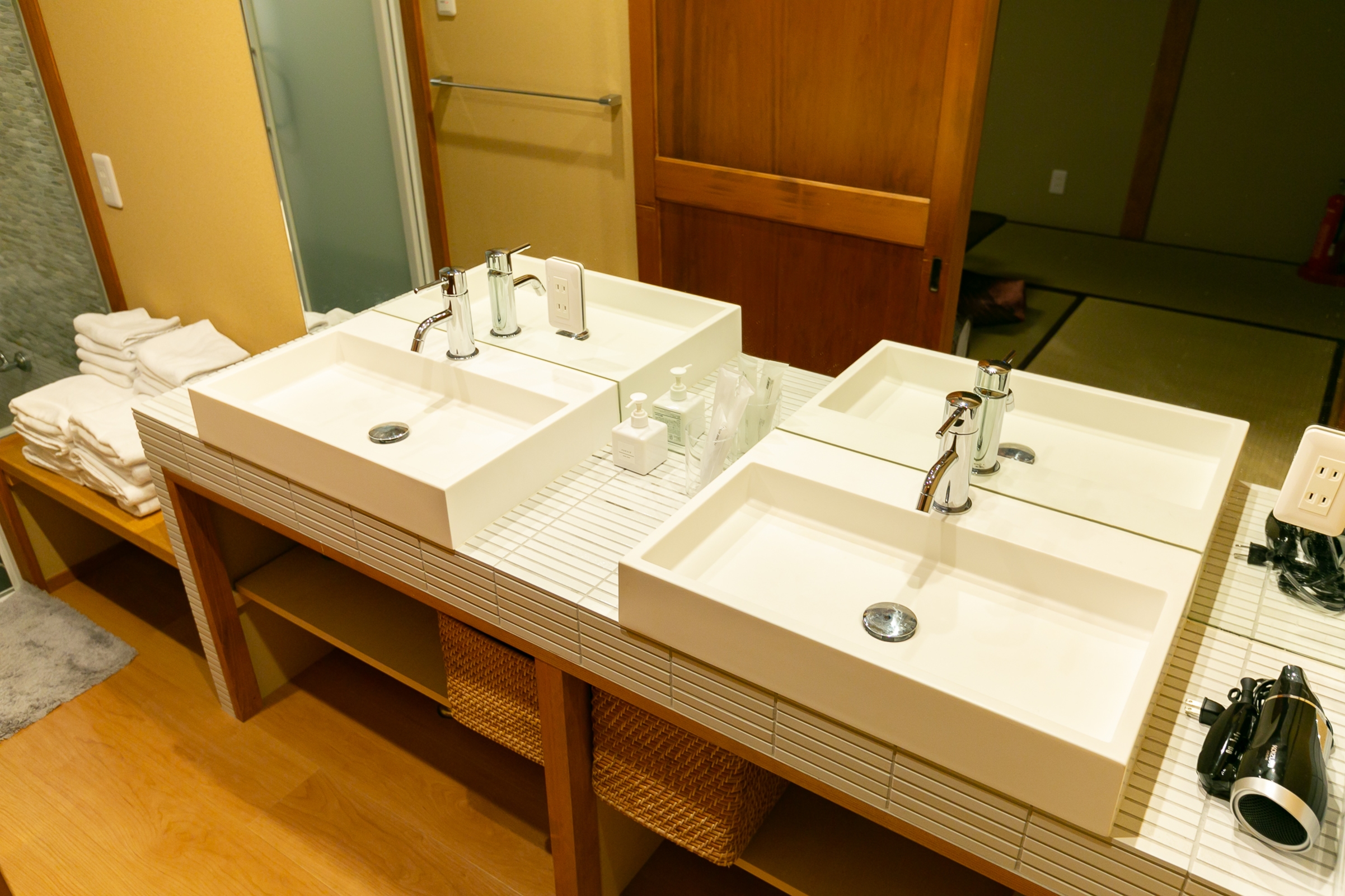 Kanayacho KyoMachiya Guestouse Mokuren, near Kihan KiyomizuGojo St