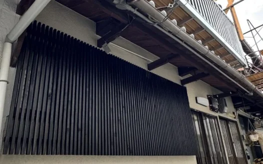 Renovated Kyo-Machiya House near Higashihonganji Temple, for Sale in Higasihgawa-cho, Shimogyo