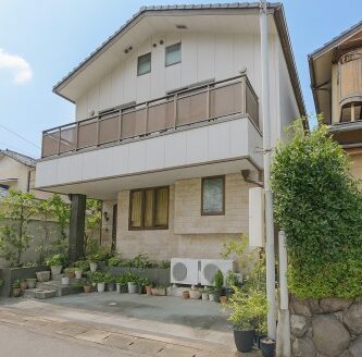 Land with Existing House, for Sale in Omiya Minamitsubakihara-cho, Kita Ward