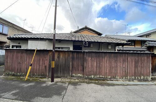Kyo-Machiya House with Garden near Philosopher’s Path, for Sale in Nanzenji Kitanobo-cho, Sakyo Ward