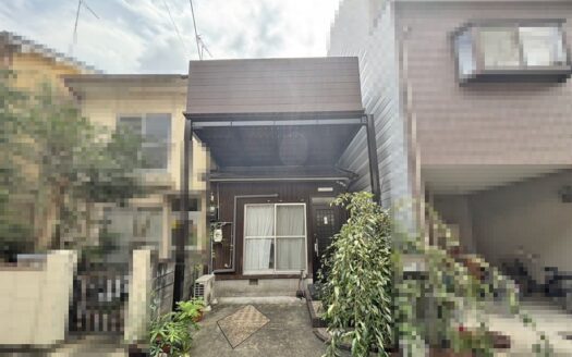 Kojima-cho House, Renovated in August 2024, near Kiyomizu Temple, for Sale in Higashiyama Ward