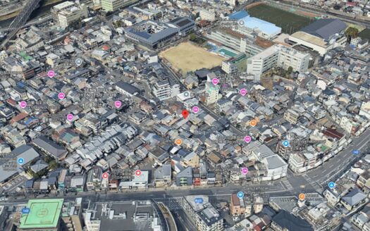 Sennyuji Goyonotsuji-cho House, near Keihan Tofukuji Station, for Sale in Higashiyama Ward