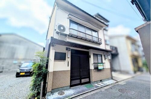 Mibu Higashihinoki-cho House near Hankyu Saiin Station, for Sale in Nakagyo Ward