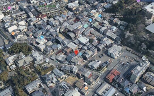 Sennyuji Torin-cho Kyo-Machiya House near  Temple, for Sale in Higashiyama Ward