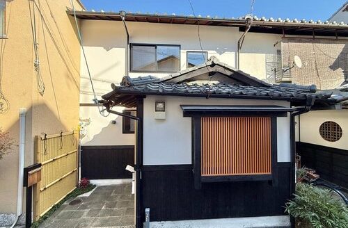 Koyama Kamiuchikawara-cho Renovated Kyo-Machiya House near Kamo River, for Sale in Kita Ward