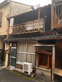 Jurakumawari Minamimachi Kyo-Machiya House near Subway Nijo Station, for Sale in Sakyo Ward