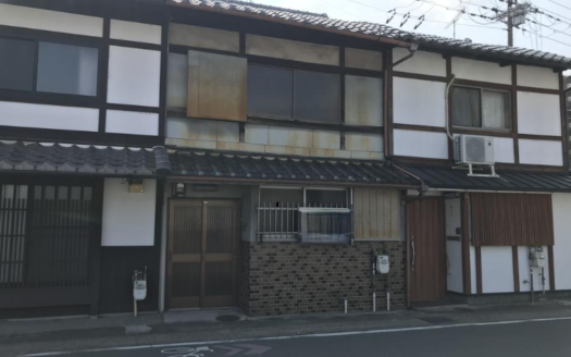 Narumachi House, for Sale in Fushimi Ward