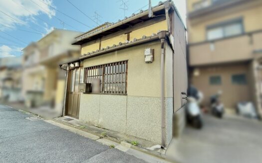 Mibukamiotake-cho House, for Investment, for Sale in Nakagyo Ward