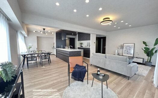 Condo Apartment Gracie Ichijo West of Kyoto Imperial Palace, for Sale in Kamigyo Ward