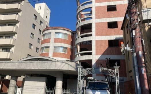 Condo Apartment De’lead Vintage Unit 403, near Kyoto Imperial Palace, for Sale in Kamigyo Ward