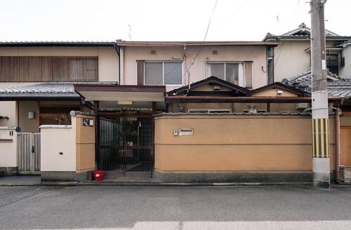 Taishogun Ichijo-cho Kyo-Machiya House near Kitano Tenmangu Shrine, for Sale in Kita Ward