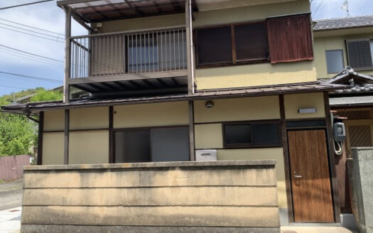 Iwakura Kino-cho Two-Story House with Garden and Car Garage on Corner Lot, for Sale in Sakyo Ward