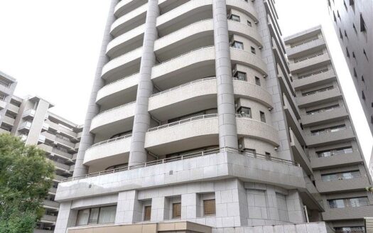 Condo Apartment Grand Cour Kawaramachi Nijo on 4F, for Sale in Nakagyo Ward