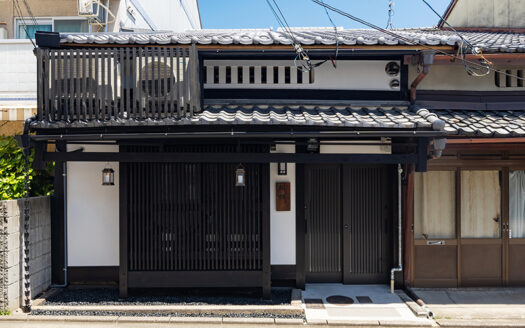 Renovated Kyo-Machiya House with Garden, for Sale in Wakamatsu-cho, Kamigyo Ward