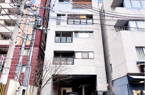 Condo Apartment HATSUNEKAN with Renovation Plan, near Subway Karasuma Oike Station, for Sale in Nakagyo