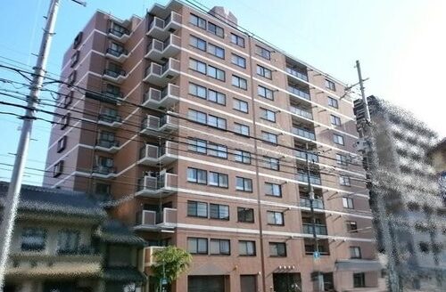 Top-Floor Corner Residence with Panoramic Views in Kyoto’s Historic Nishijin District, for Sale in Kamigyo