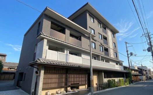 Lions Kyoto Ogawa Gosho Unit 202, Elegant Japanese Living in the Heart of Kyoto, for Sale in Kamigyo