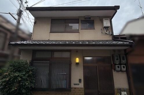 Two-Story Home with Kitchens on Both Floors, for Sale in Ichikannon-cho, Kamigyo Ward