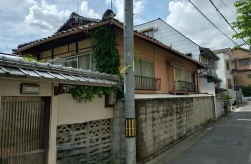 Yoshidanakaoji-cho Kyo-Machiya near Yoshida Shrine, for Sale in Sakyo Ward