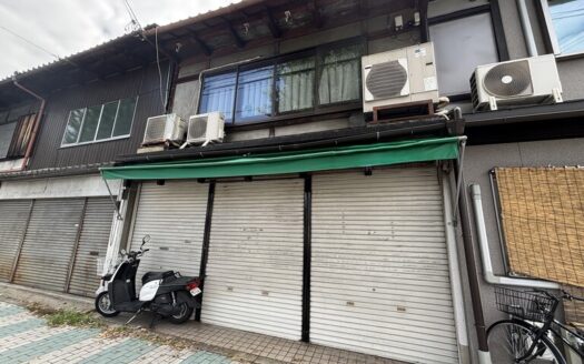 Kyo-Machiya Mixed-Use Property on Kitaoji Street, for Sale in Kita Ward