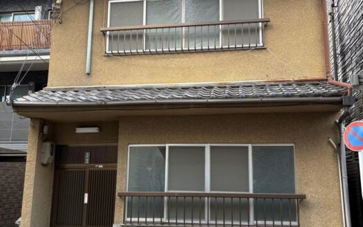 Tsuzuraya-cho Land with Existing House, for Sale in Shimogyo-Ward